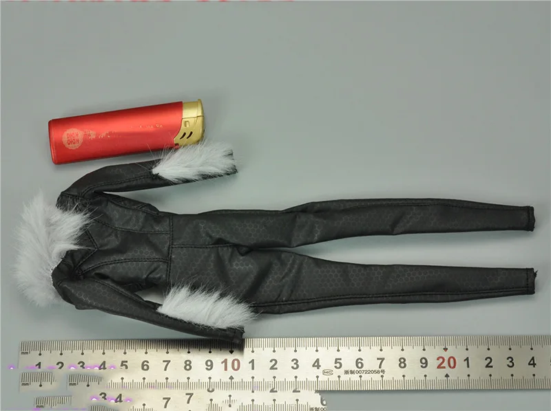 1/6 Scale VCL-1001 Cat Girl Tight Leather Jumpsuit Pants Model for 12''Figure Body DIY
1/6 Scale VCL-1001 Cat Girl Tight Leather Jumpsuit Pants Model for 12''Figure Body DIY