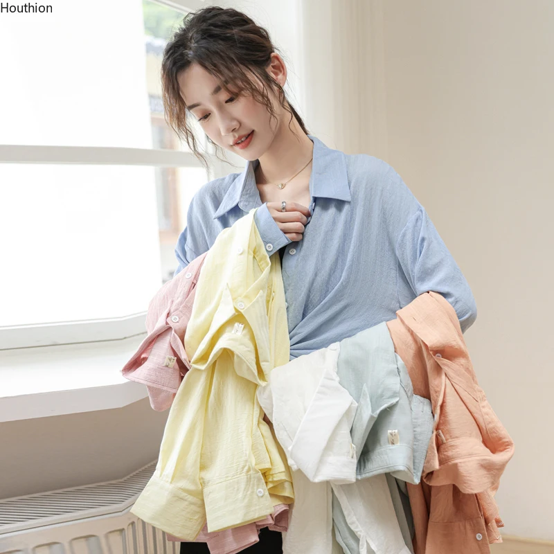 Women's Blouses Polo Shirts Chiffon Top Fashion Casual Shirt Long Sleeve Summer Blouse Plus Size Loose Button Lady Tops 20101
Women's Blouses Polo Shirts Chiffon Top Fashion Casual Shirt Long Sleeve Summer Blouse Plus Size Loose Button Lady Tops 20101