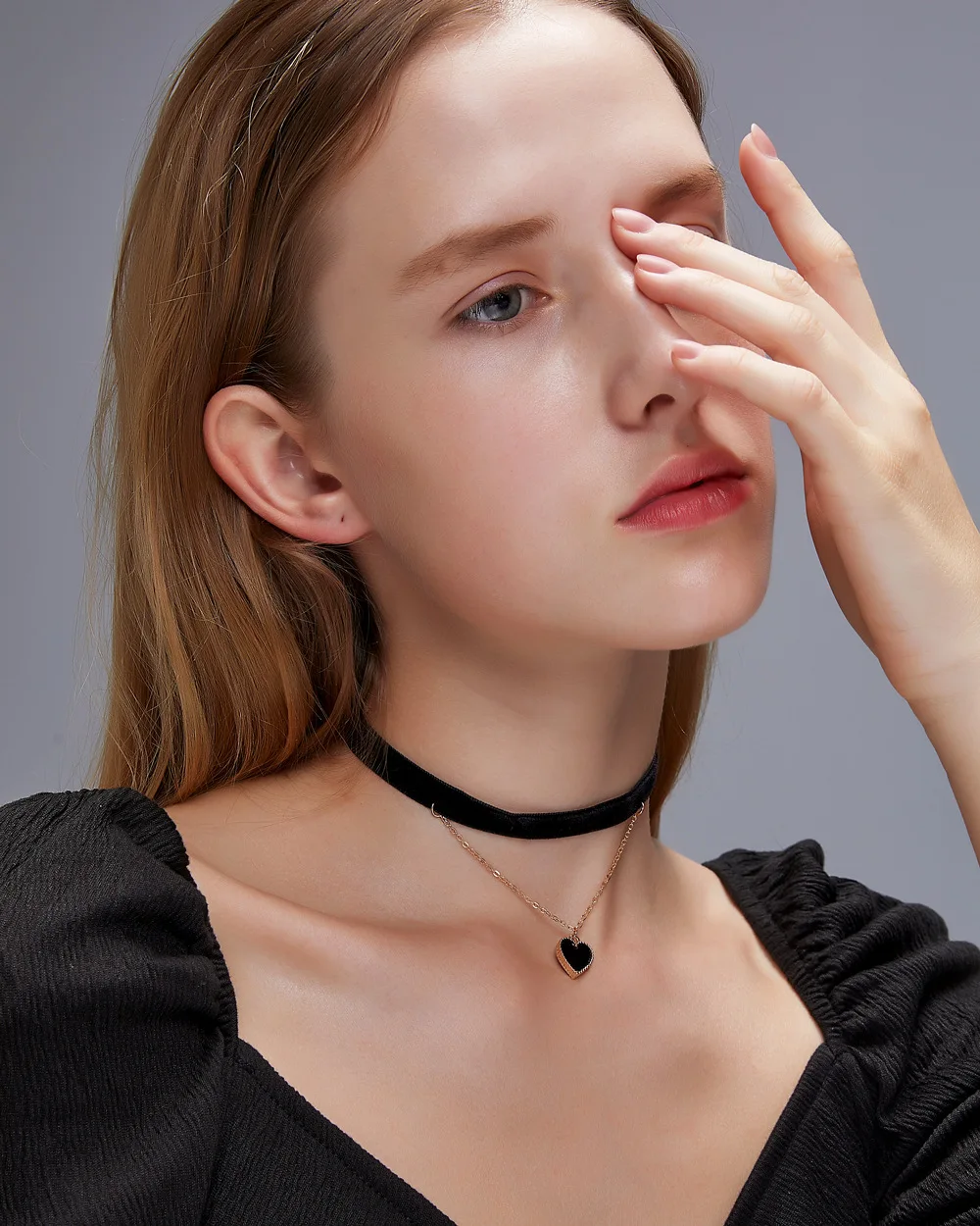 2021 Gothic Heart Pendant Necklace Gold Neck Chain Vintage Choker Women Necklace Jewelry Gifts Fashion Collar
2021 Gothic Heart Pendant Necklace Gold Neck Chain Vintage Choker Women Necklace Jewelry Gifts Fashion Collar