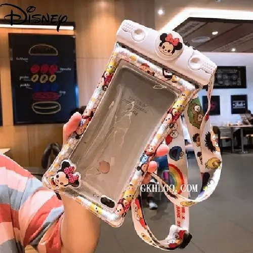Disney Cute Stitch Strap-style diagonal airbag mobile phone waterproof bag suitable for Apple drifting snorkeling cover
Disney Cute Stitch Strap-style diagonal airbag mobile phone waterproof bag suitable for Apple drifting snorkeling cover