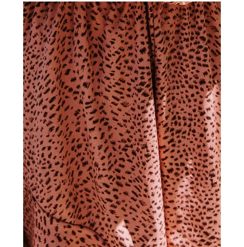 Mandylandy Women Leopard Print Playsuit Lady Summer Elegant Sexy Straight Romper Ruffle Short Overalls
Mandylandy Women Leopard Print Playsuit Lady Summer Elegant Sexy Straight Romper Ruffle Short Overalls