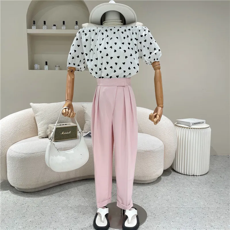 Niche Design New Women's Clothing Summer 2021 Fashion Loose Thin Drape And Straight Suit Pants High Waist Casual Wide Leg Pants
Niche Design New Women's Clothing Summer 2021 Fashion Loose Thin Drape And Straight Suit Pants High Waist Casual Wide Leg Pants