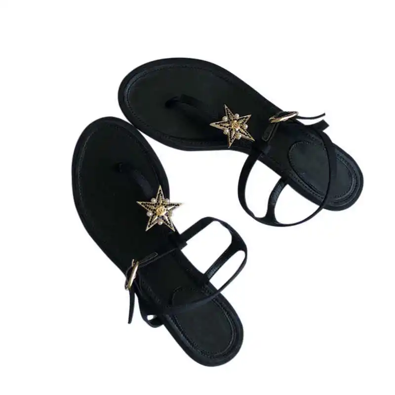 2021 new leisure round head leather sandals beach flat heel sandals metal star sandals
2021 new leisure round head leather sandals beach flat heel sandals metal star sandals
