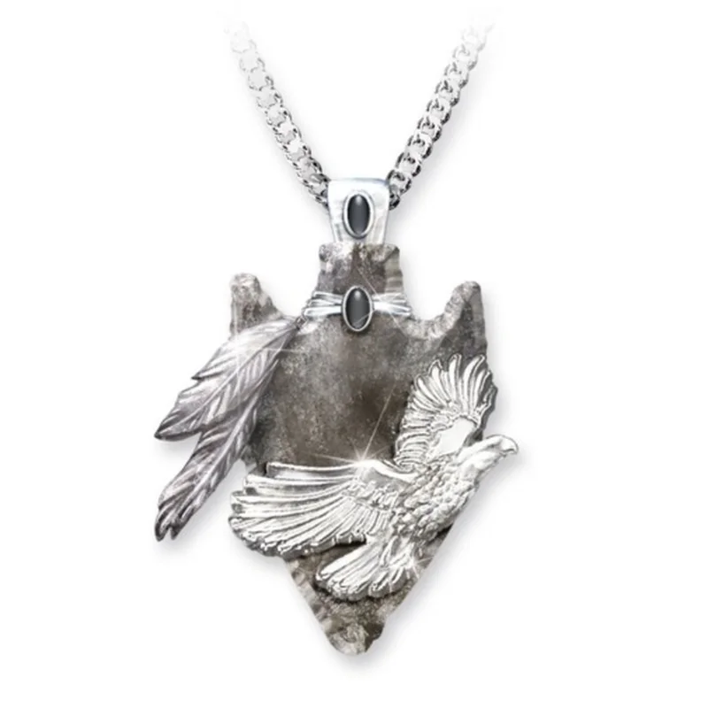 Fashion geometric eagle feather wings necklace men's retro style temperament accessories pendant souvenir gift wholesale
Fashion geometric eagle feather wings necklace men's retro style temperament accessories pendant souvenir gift wholesale