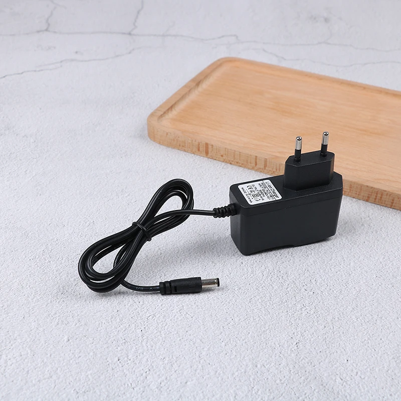 Hot Sale EU 2 Pin Plug 16.8V 1A Charger Adapter For Lithium Ion Battery Li-ion AC DC Power Supply Adapter
Hot Sale EU 2 Pin Plug 16.8V 1A Charger Adapter For Lithium Ion Battery Li-ion AC DC Power Supply Adapter