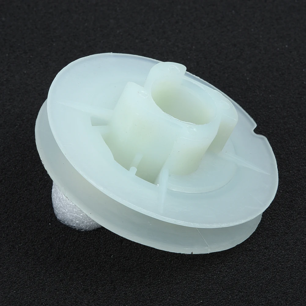 1pcs Recoil Starter Start Pull Pulley For Chinese 4500 5200 5800 Chainsaw Replace Spare Parts Chainsaw Parts
1pcs Recoil Starter Start Pull Pulley For Chinese 4500 5200 5800 Chainsaw Replace Spare Parts Chainsaw Parts