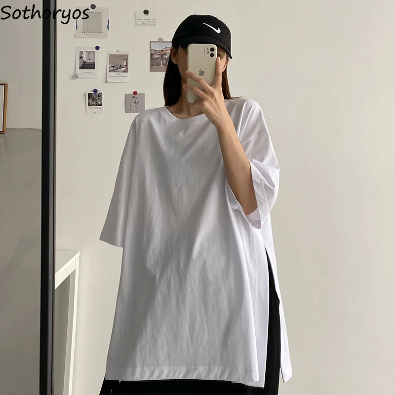Popular M-4XL Women Sleep Tops Leisure Solid Black White Side-slit Design LeisureJapanese Style Basic Top O-neck Unisex Ins
Popular M-4XL Women Sleep Tops Leisure Solid Black White Side-slit Design LeisureJapanese Style Basic Top O-neck Unisex Ins