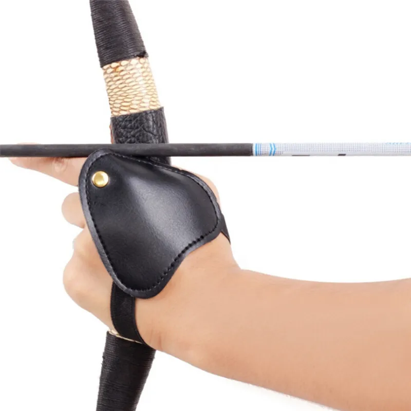 1pcs Handmade Archery Finger Guard for Thumb Professional Hunting Shooting Glove Bow Leather Protector
1pcs Handmade Archery Finger Guard for Thumb Professional Hunting Shooting Glove Bow Leather Protector
