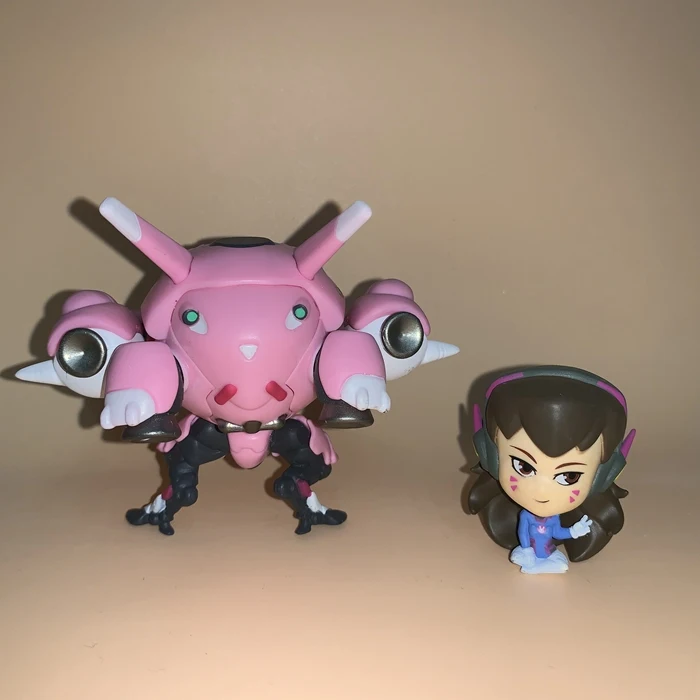 13cm Overwatch Dva D.Va Action Figure Toys Game Doll Gift
13cm Overwatch Dva D.Va Action Figure Toys Game Doll Gift