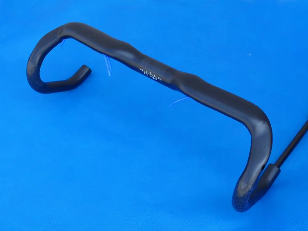 HB-5 Brand New Full Carbon Road Bike Handlebar 3K UD Glossy Matt Racing Bike Bicycle Cycling Handlebar Bar 400mm ( C TO C)
HB-5 Brand New Full Carbon Road Bike Handlebar 3K UD Glossy Matt Racing Bike Bicycle Cycling Handlebar Bar 400mm ( C TO C)