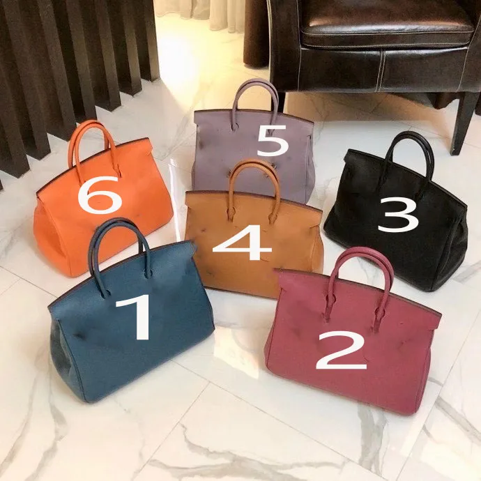 free shipping fashion and classic silver hardware genuine cow leather women handbag one shoulder bag crossbody bag 6color 35cm 
free shipping fashion and classic silver hardware genuine cow leather women handbag one shoulder bag crossbody bag 6color 35cm