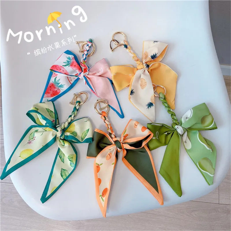 Fruit Pattern Silk Scarf Bow Car Key Ring Creative Cloth Art Web Celebrity Keychain Bag Pendant Lovely Keychains Womengirl Gift
Fruit Pattern Silk Scarf Bow Car Key Ring Creative Cloth Art Web Celebrity Keychain Bag Pendant Lovely Keychains Womengirl Gift