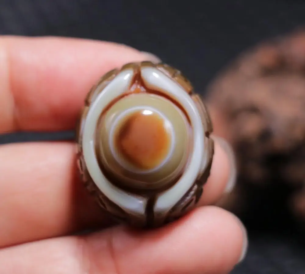 ENUP09 Magic Power Tibetan Agate Colorful Goat Heaven Eye dZi Bead Scultural Pendant 11LQD Amulet L Lkbrother Sauces Top Quality
ENUP09 Magic Power Tibetan Agate Colorful Goat Heaven Eye dZi Bead Scultural Pendant 11LQD Amulet L Lkbrother Sauces Top Quality