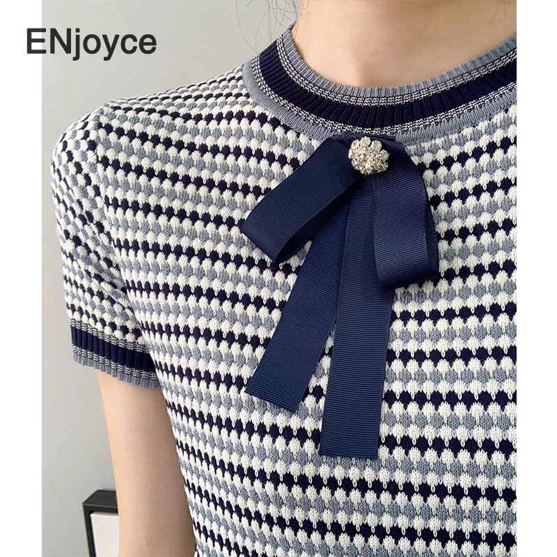 Women Fashion Bow Knitted Dress 2021 Spring Summer Slim Short Sleeve Elegant Pullover Mini Dress High Waist Stretch Dresses
Women Fashion Bow Knitted Dress 2021 Spring Summer Slim Short Sleeve Elegant Pullover Mini Dress High Waist Stretch Dresses