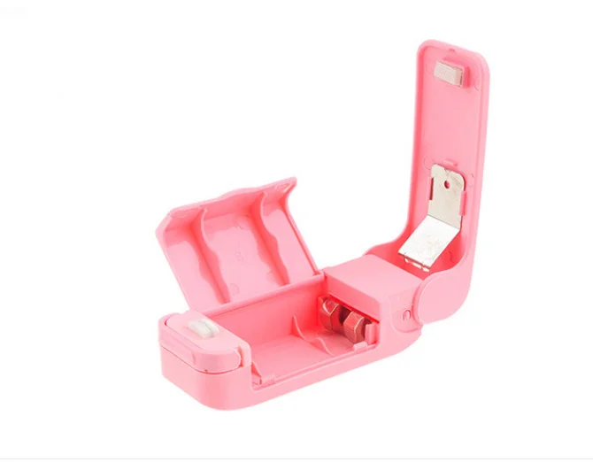 Candies color portable sealing machine food moisture-proof and anti-damage sealing clip snack plastic bag heat sealing machine 
Candies color portable sealing machine food moisture-proof and anti-damage sealing clip snack plastic bag heat sealing machine