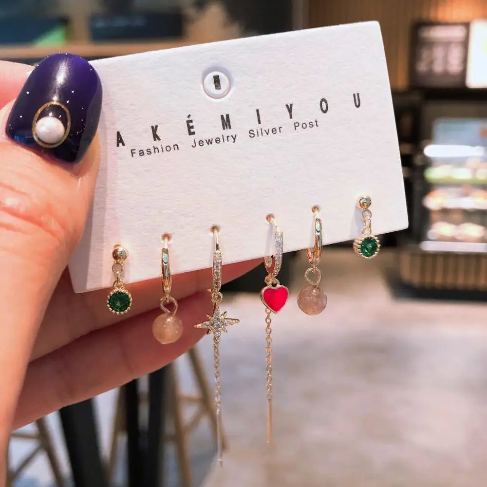 New Charm 6Pcs/Set Simple Style Hoop Earrings Dripping Oil Love Heart Long Chain Earrings For Women Exquisite Gift 2021 Jewelry
New Charm 6Pcs/Set Simple Style Hoop Earrings Dripping Oil Love Heart Long Chain Earrings For Women Exquisite Gift 2021 Jewelry