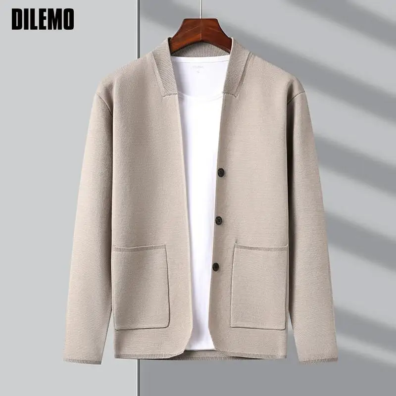 Top Grade New Autum Brand Fashion Japanese Mens Knitted Cardigan Sweater Winter Casual Solid Coats Jacket Mens Clothing 2021
Top Grade New Autum Brand Fashion Japanese Mens Knitted Cardigan Sweater Winter Casual Solid Coats Jacket Mens Clothing 2021