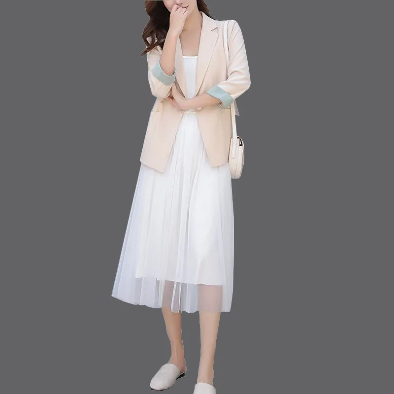 Dress Women Spring /Autumn Net Yarn Base Skirt All-match Street Basic Female Inside Spaghetti Strap Backless Mujer Sexy Popular
Dress Women Spring /Autumn Net Yarn Base Skirt All-match Street Basic Female Inside Spaghetti Strap Backless Mujer Sexy Popular