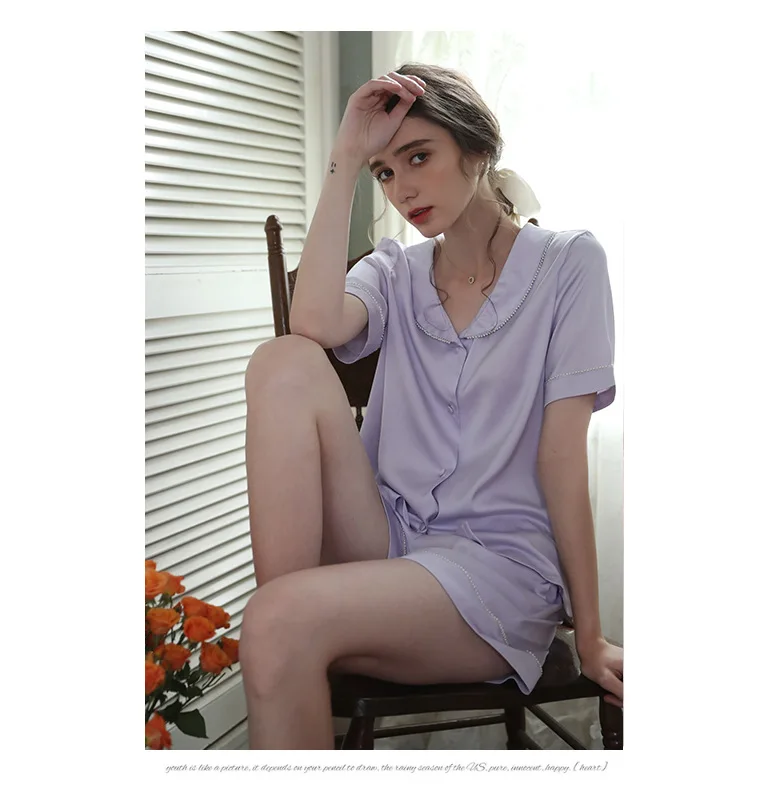 Silk Pajamas for Women 2021 Summer Short-Sleeved Shorts Loose Comfortable Nightwear Thin French Solid Homewear 2-piece Set New
Silk Pajamas for Women 2021 Summer Short-Sleeved Shorts Loose Comfortable Nightwear Thin French Solid Homewear 2-piece Set New