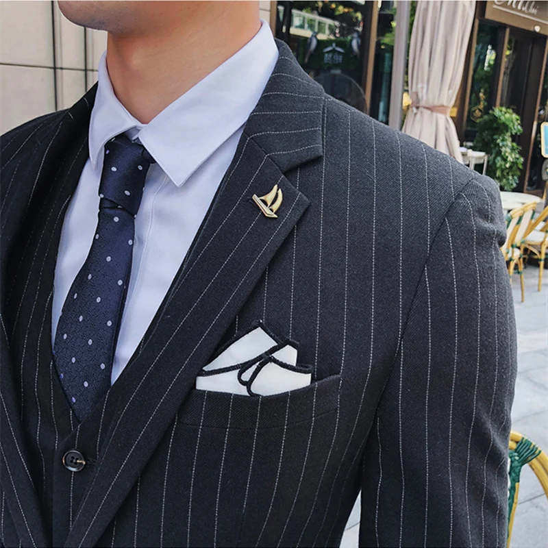Rsfocus Black Gray Navy Blue Striped Suit Men Slim Fit Groom Wedding Suits For Men High Quality Men's Formal Business Suit TZ360
Rsfocus Black Gray Navy Blue Striped Suit Men Slim Fit Groom Wedding Suits For Men High Quality Men's Formal Business Suit TZ360