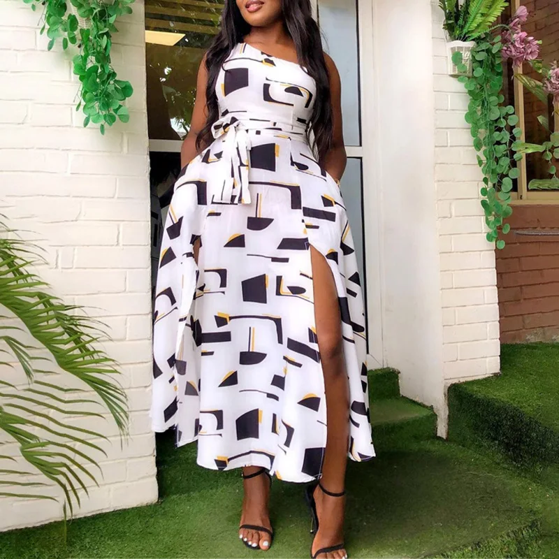 African Dresses For Women 2021 New Fashion Slash Neck Maxi Dress Sleeveless Vintage Long Evening Dresses Long Luxury Party Gown
African Dresses For Women 2021 New Fashion Slash Neck Maxi Dress Sleeveless Vintage Long Evening Dresses Long Luxury Party Gown