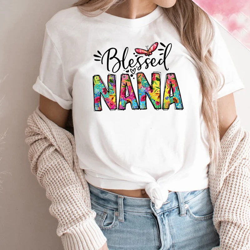 Blessed Нана с цветочным и буквенным принтом для женщин Футболка религиозных одежда Иисуса текстами и сюжетами из Библии и изображением Иисуса...
Blessed Нана с цветочным и буквенным принтом для женщин Футболка религиозных одежда Иисуса текстами и сюжетами из Библии и изображением Иисуса...