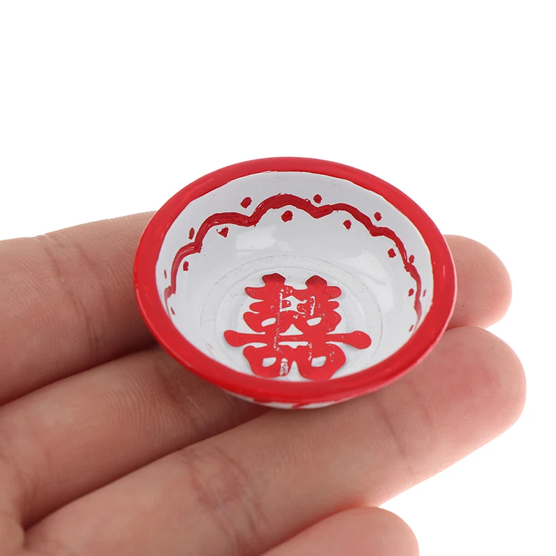 1 шт. 1/12 Миниатюрные аксессуары для кукольного домика Миниатюрная модель умывальника из сплава в стиле ретро игрушки для украшения кукольно...
1 шт. 1/12 Миниатюрные аксессуары для кукольного домика Миниатюрная модель умывальника из сплава в стиле ретро игрушки для украшения кукольно...