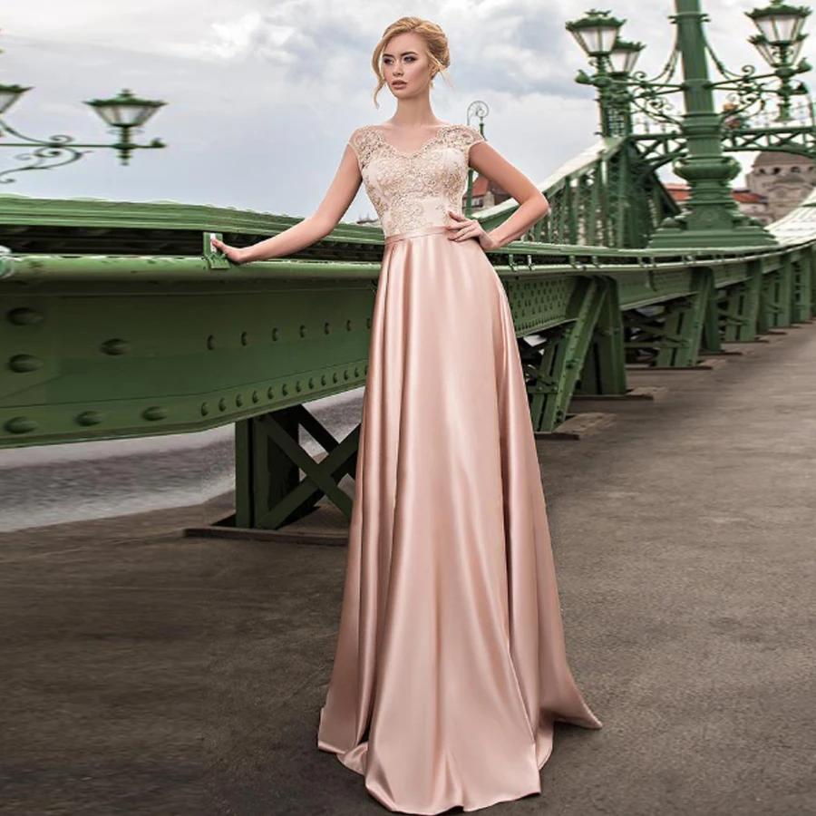 V-neck Neckline Lace Applique A-line Satin Formal Evening Dress Backless Lace-up Family Party Dress Prom Dress
V-neck Neckline Lace Applique A-line Satin Formal Evening Dress Backless Lace-up Family Party Dress Prom Dress
