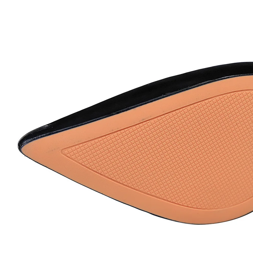 European And American Style Fashion Simple Retro Banquet Women's Shoes Ttiletto High-Heeled High-Heeled High Heels Single Shoes 
European And American Style Fashion Simple Retro Banquet Women's Shoes Ttiletto High-Heeled High-Heeled High Heels Single Shoes