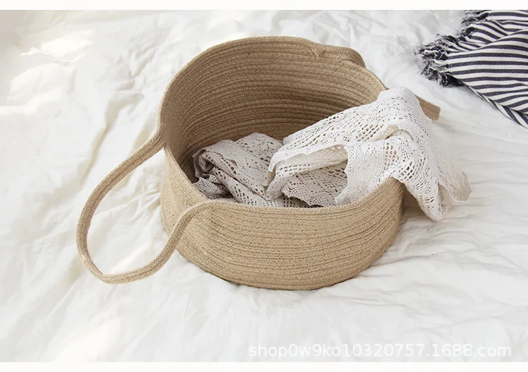 Jute Dirty Clothes Basket Storage Basket Nordic Knitting Window Storage Basket for Japanese Decoration
Jute Dirty Clothes Basket Storage Basket Nordic Knitting Window Storage Basket for Japanese Decoration