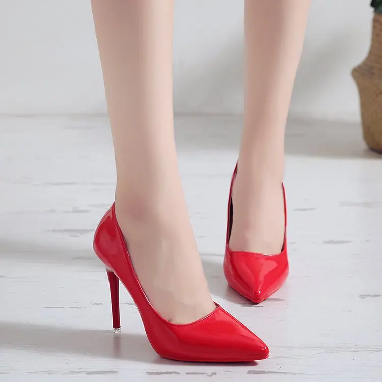 Single shoes women's new style women's shoes autumn European and American style pointed shallow mouth high heel women
Single shoes women's new style women's shoes autumn European and American style pointed shallow mouth high heel women