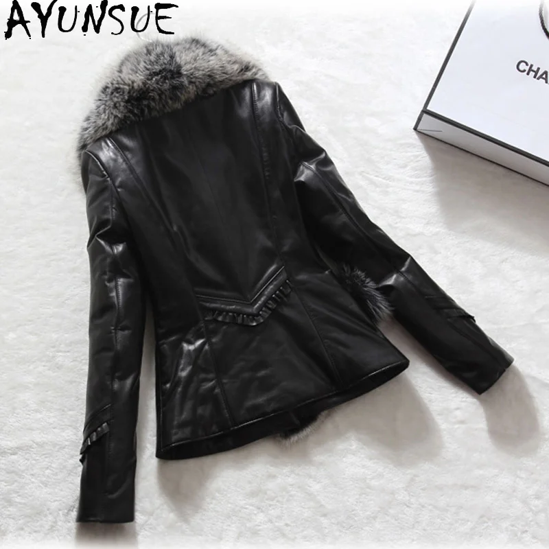 Fox Fur Collar Sheepskin Down Coat Female Real Genuine Leather Jacket Autumn Winter Coat Women Clothes Plus Size ZT4212 
Fox Fur Collar Sheepskin Down Coat Female Real Genuine Leather Jacket Autumn Winter Coat Women Clothes Plus Size ZT4212