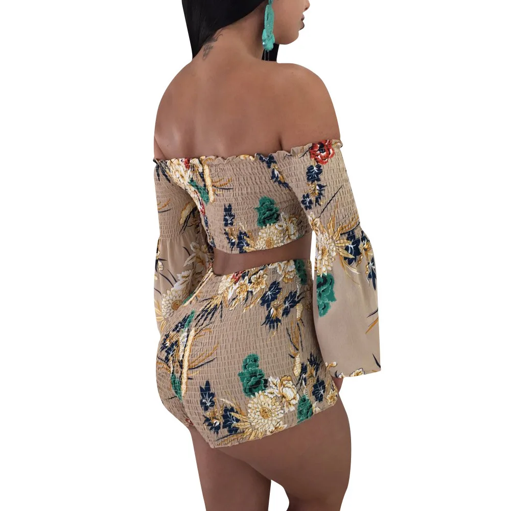 Cutubly Slash Neck Two Piece Outfit Sexy Floral Print Crop Top Short Set Women Flare Sleeve Skinny Party Club Short Sets
Cutubly Slash Neck Two Piece Outfit Sexy Floral Print Crop Top Short Set Women Flare Sleeve Skinny Party Club Short Sets