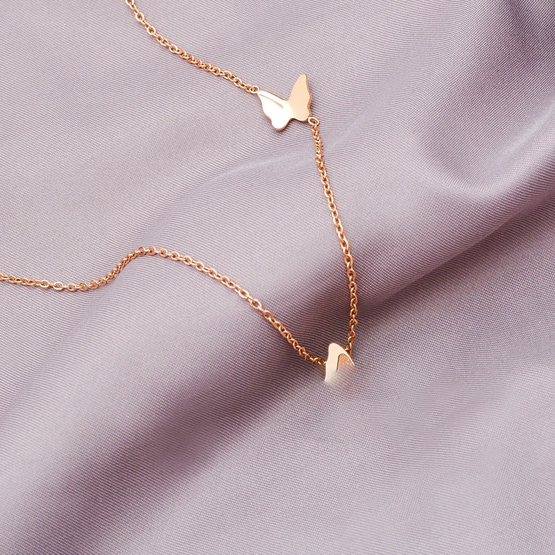 Girl collarbone chain with diamond butterfly pendant natural fritillary mother simple fashion jewelry gift
Girl collarbone chain with diamond butterfly pendant natural fritillary mother simple fashion jewelry gift