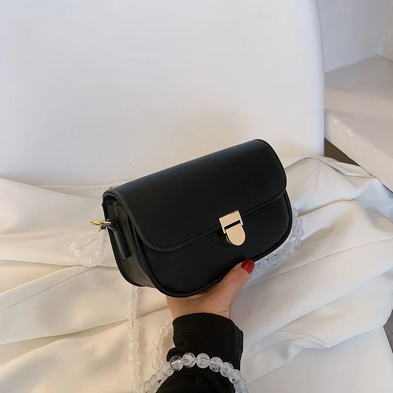 Retro High Quality PU Leather Messenger Bag Ladies Luxury Brand Handbag 2021 Summer New Trendy Fashion Solid Color Shoulder Bags 
Retro High Quality PU Leather Messenger Bag Ladies Luxury Brand Handbag 2021 Summer New Trendy Fashion Solid Color Shoulder Bags