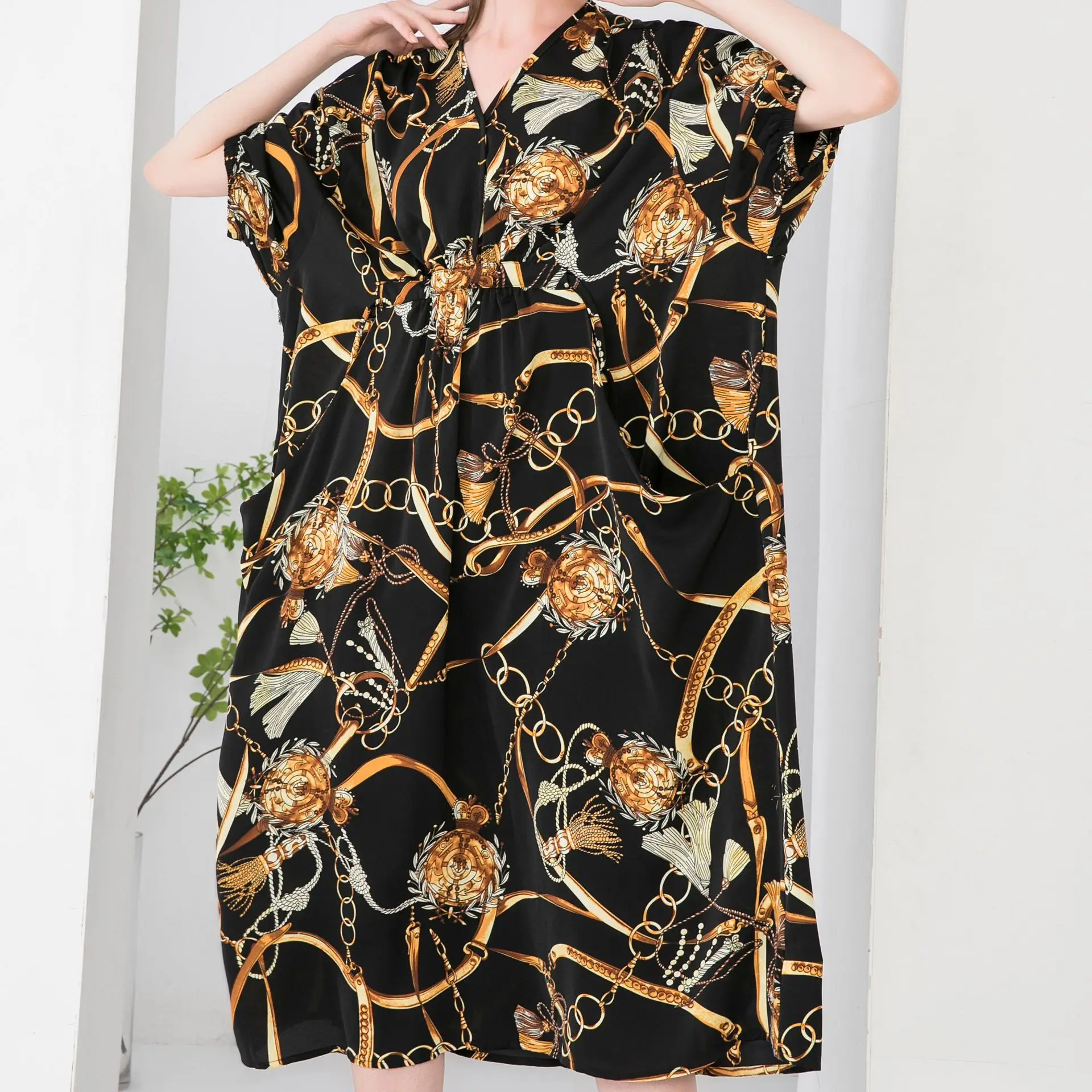 VANOVICH European and American New 2021 Woen Dress V-neck Fashion Casual Pocket Ladies Dress Printed Short Sleeve Women Clothing
VANOVICH European and American New 2021 Woen Dress V-neck Fashion Casual Pocket Ladies Dress Printed Short Sleeve Women Clothing