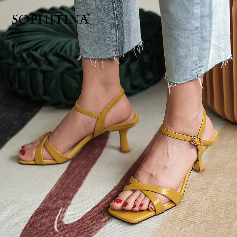 SOPHITINA Women Shoes Fashion Purple Green Summer Premium Leather Shoes Buckle Strap TPR Comfort Wild Casual Lady Sandals AO350
SOPHITINA Women Shoes Fashion Purple Green Summer Premium Leather Shoes Buckle Strap TPR Comfort Wild Casual Lady Sandals AO350
