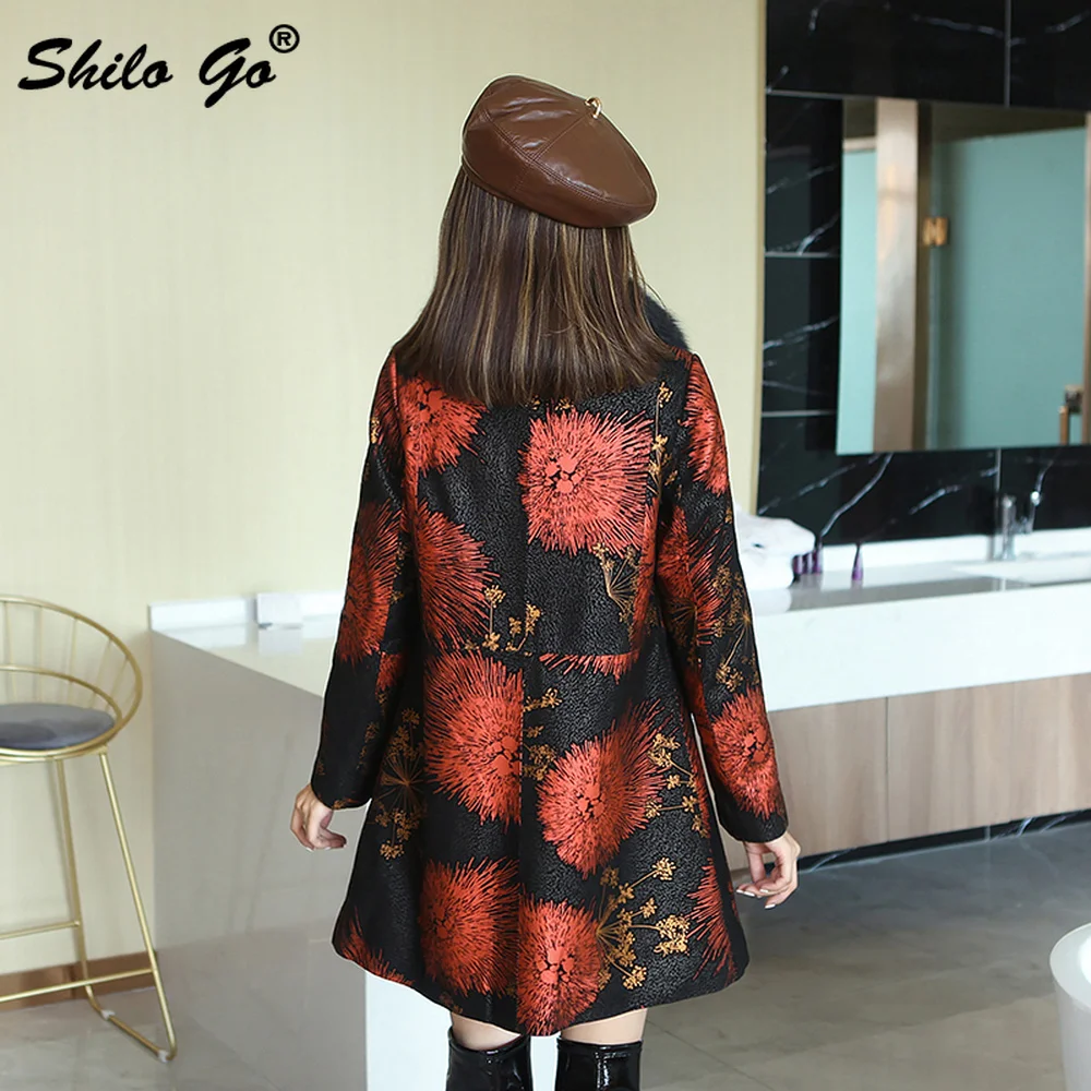 Streetwear Real Fox Fur Collar Floral Printed Thermal Padded A Line Coat Women Casual Genuine Leather Coat Sheepskin Outwear
Streetwear Real Fox Fur Collar Floral Printed Thermal Padded A Line Coat Women Casual Genuine Leather Coat Sheepskin Outwear