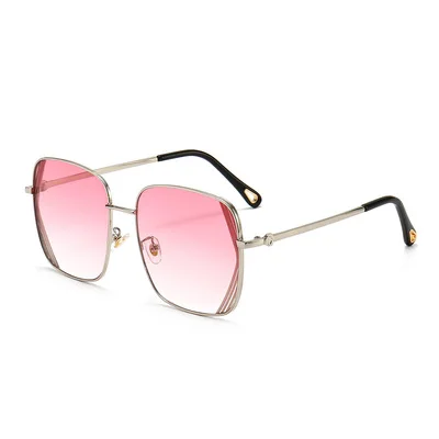 Metel Sunglasses For Lovers Couple Comfortable Sunglasses Various Color Street Shooting European And American Big Frame 2021 New
Metel Sunglasses For Lovers Couple Comfortable Sunglasses Various Color Street Shooting European And American Big Frame 2021 New