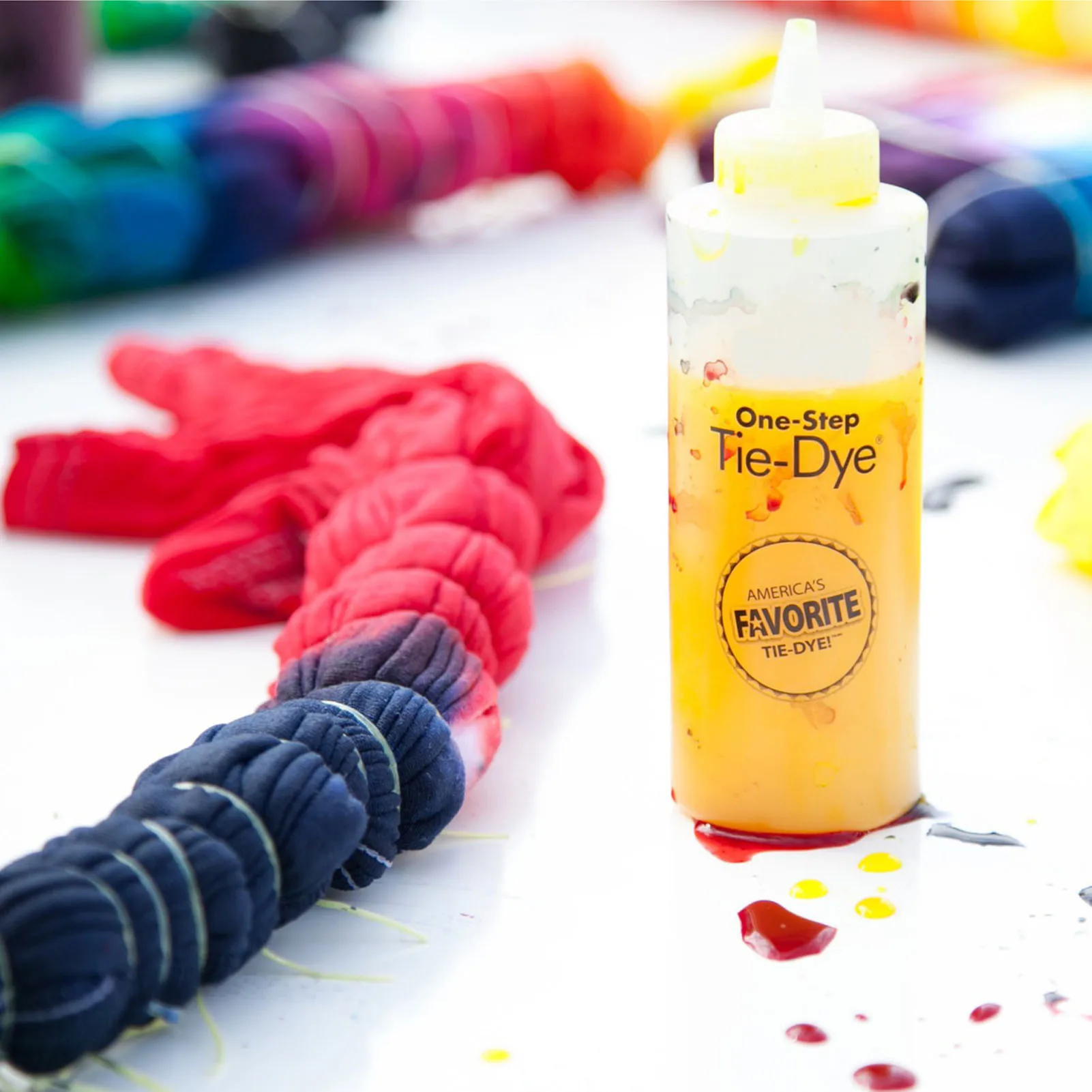 Cold Water Colorful One Step Art Craft Permanent With Pigment Fabric Decorating Creative DIY Textile Paint Tie Dye Kit Fabric
Cold Water Colorful One Step Art Craft Permanent With Pigment Fabric Decorating Creative DIY Textile Paint Tie Dye Kit Fabric