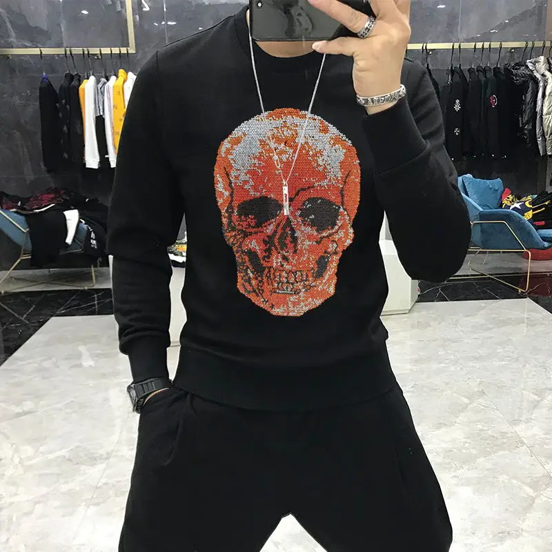 European 2021 Men's Hoodie Casual Hoody Round Neck Luxury Brand Skull Hot Drill Young Street Star Warm Sportswear Large Top
European 2021 Men's Hoodie Casual Hoody Round Neck Luxury Brand Skull Hot Drill Young Street Star Warm Sportswear Large Top