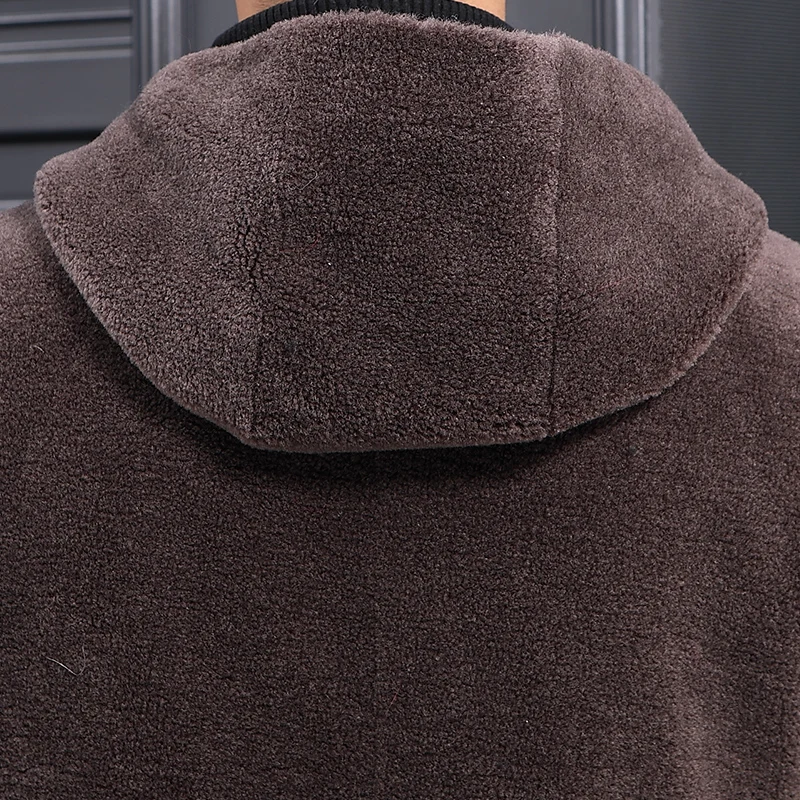 New Winter Real Fur Coat Men 100% Wool Jacket Sheep Shearing Short Men's Fur Coat Hooded Blouson Homme
New Winter Real Fur Coat Men 100% Wool Jacket Sheep Shearing Short Men's Fur Coat Hooded Blouson Homme