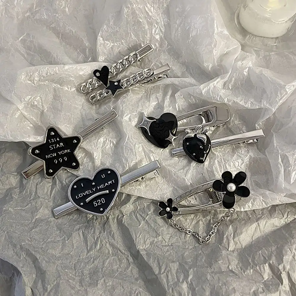 1PC Punk Love Heart Flower Hair Clips Metal Side Clip Hairpin Drop Chain Hair Pins for Women Girls Headwear Hair Accessories
1PC Punk Love Heart Flower Hair Clips Metal Side Clip Hairpin Drop Chain Hair Pins for Women Girls Headwear Hair Accessories