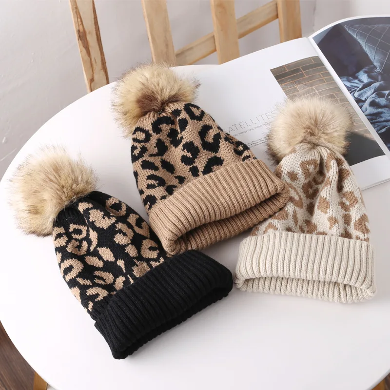 Leopard Pompom Beanies Printed Faux Fur Knitted Hats Girls Thicken Warm Bobble Hat Winter Hats For Women 2021 Skullies Bonnets
Leopard Pompom Beanies Printed Faux Fur Knitted Hats Girls Thicken Warm Bobble Hat Winter Hats For Women 2021 Skullies Bonnets