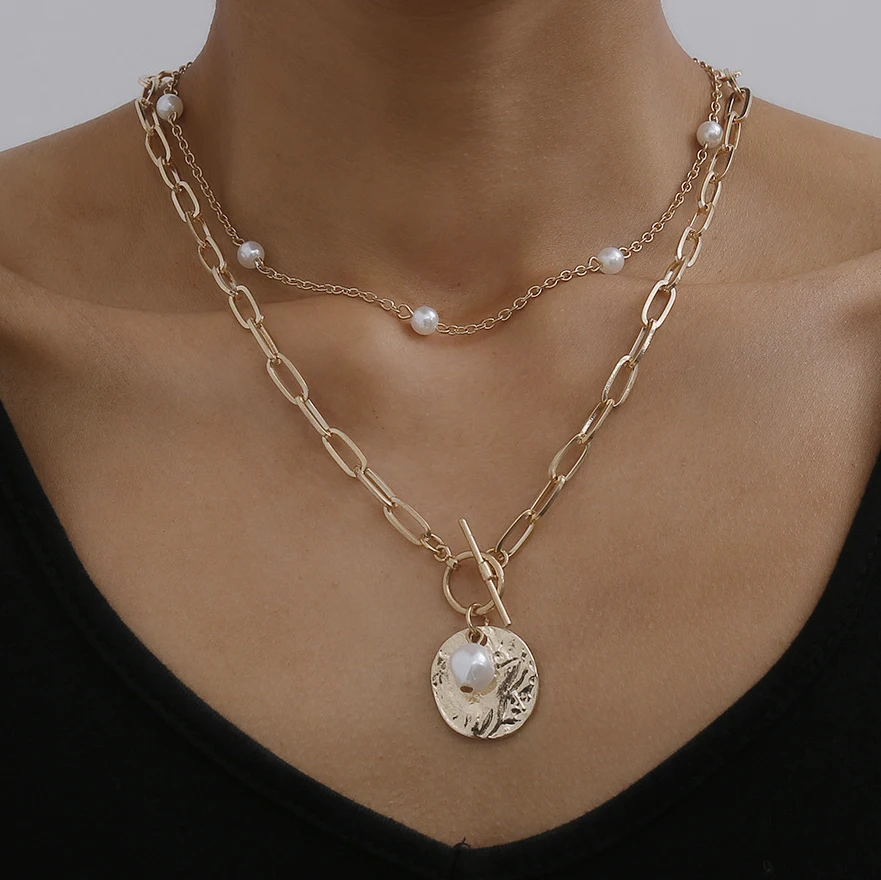 Goth Baroque Pearl Necklace for Women Men Round Coin Pendants Lasso Lock Neck Chains Choker Necklace Jewelry Accessories
Goth Baroque Pearl Necklace for Women Men Round Coin Pendants Lasso Lock Neck Chains Choker Necklace Jewelry Accessories