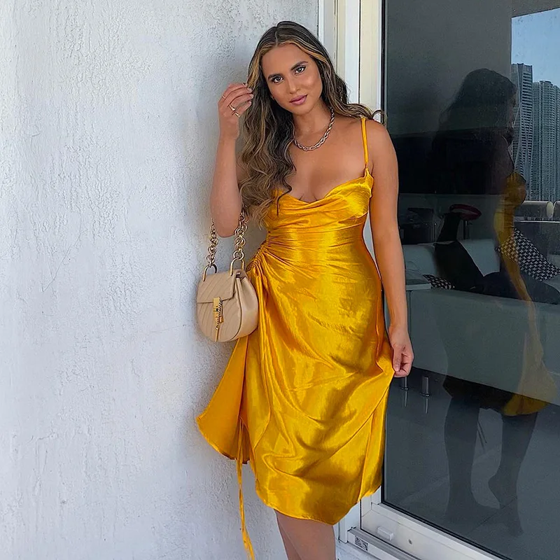 Fashion Satin Sexy Split Fork Women Dresses Slim Thin Low Cut Female Solod Color Dresses Pleated Elegant Women Party Dresses New
Fashion Satin Sexy Split Fork Women Dresses Slim Thin Low Cut Female Solod Color Dresses Pleated Elegant Women Party Dresses New