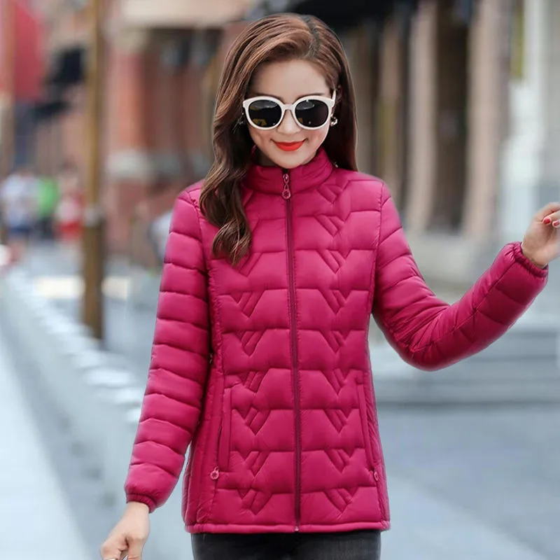 Middle-aged mother Warm Jacket Short Coat 2023 Winter Stand collar Cotton Padded Slim Outwear Plus size 7XL Female Basic Tops
Middle-aged mother Warm Jacket Short Coat 2023 Winter Stand collar Cotton Padded Slim Outwear Plus size 7XL Female Basic Tops