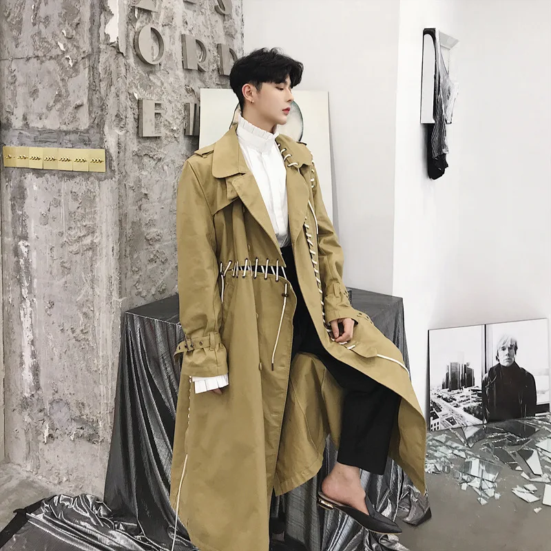 2021 Men Trench Spring Long Coat Fashion Drawstring Bandage Design Irregular Patchwork Loose Fit Windbreaker Coat
2021 Men Trench Spring Long Coat Fashion Drawstring Bandage Design Irregular Patchwork Loose Fit Windbreaker Coat