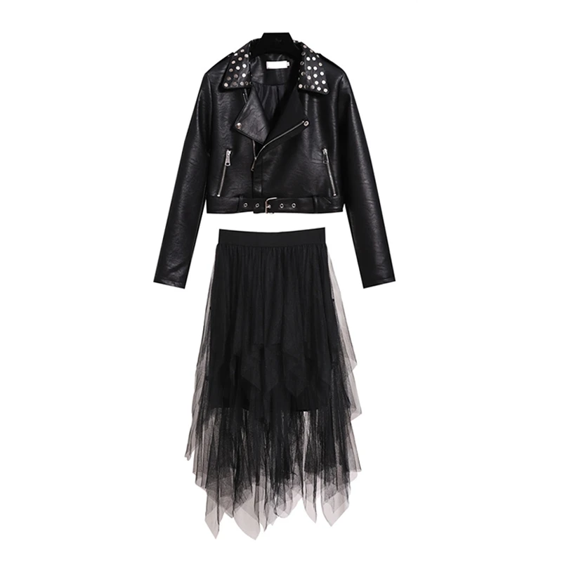 Autumn Women Cool Coat Locomotive Joker Rivets Pu Leather Jacket Lapels Irregular Net Yarn Skirt Crop Top Black Outfit Fashion
Autumn Women Cool Coat Locomotive Joker Rivets Pu Leather Jacket Lapels Irregular Net Yarn Skirt Crop Top Black Outfit Fashion