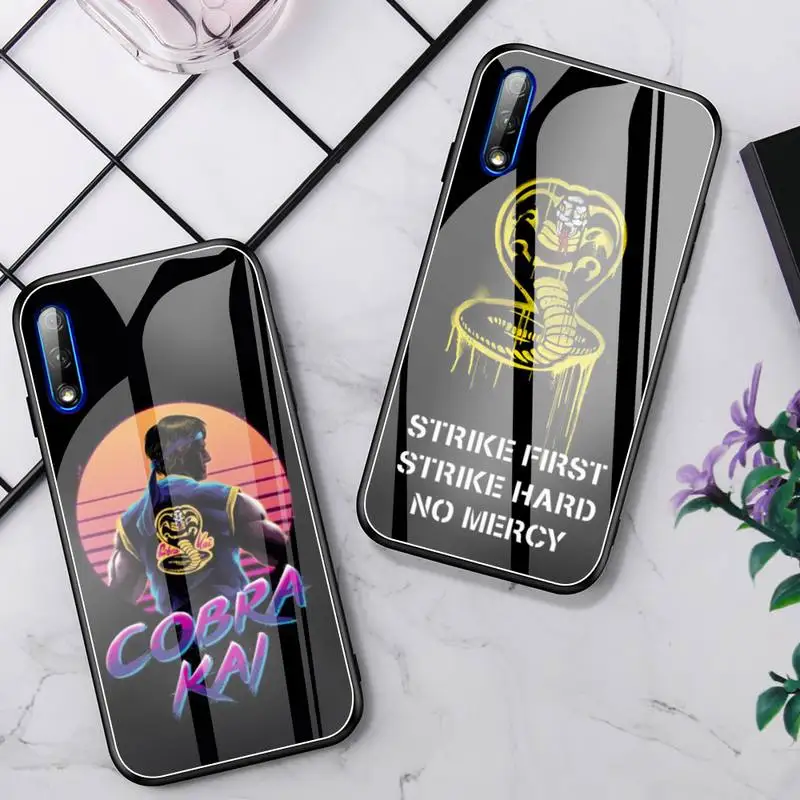 Cobra Kai Phone Case Glass For Huawei P30 Lite 20 Por P9 10 Honor 8 X 9 10 NOVA 5 Cover
Cobra Kai Phone Case Glass For Huawei P30 Lite 20 Por P9 10 Honor 8 X 9 10 NOVA 5 Cover